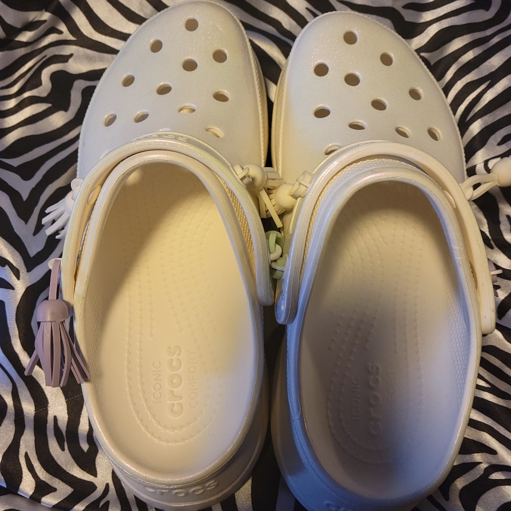 Crocs